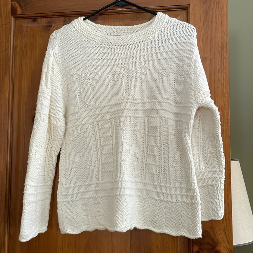 Tommy Bahama chunky sweater. Cream colour Lg 12/14